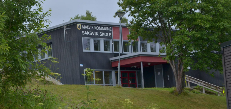 Saksvik skole - forsidebilde